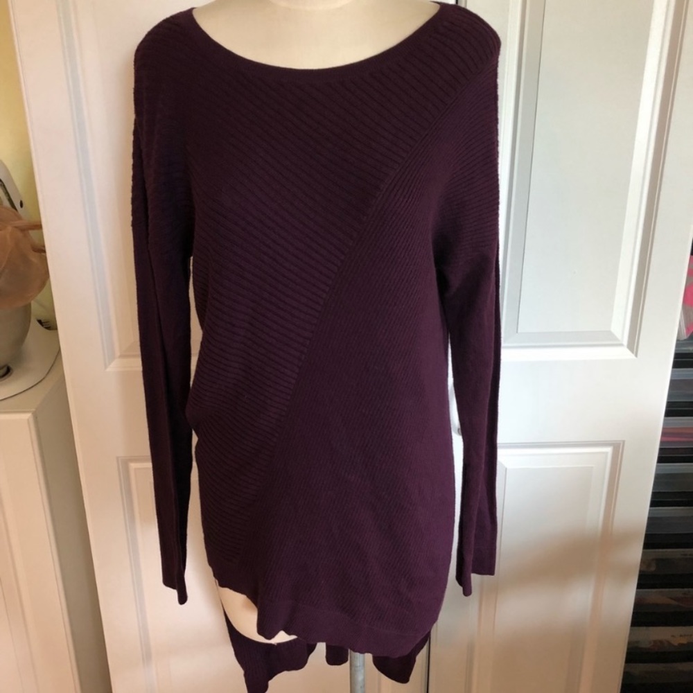 Express Ribbed Asymmetrical High Low Tunic - Picture 3 of 8